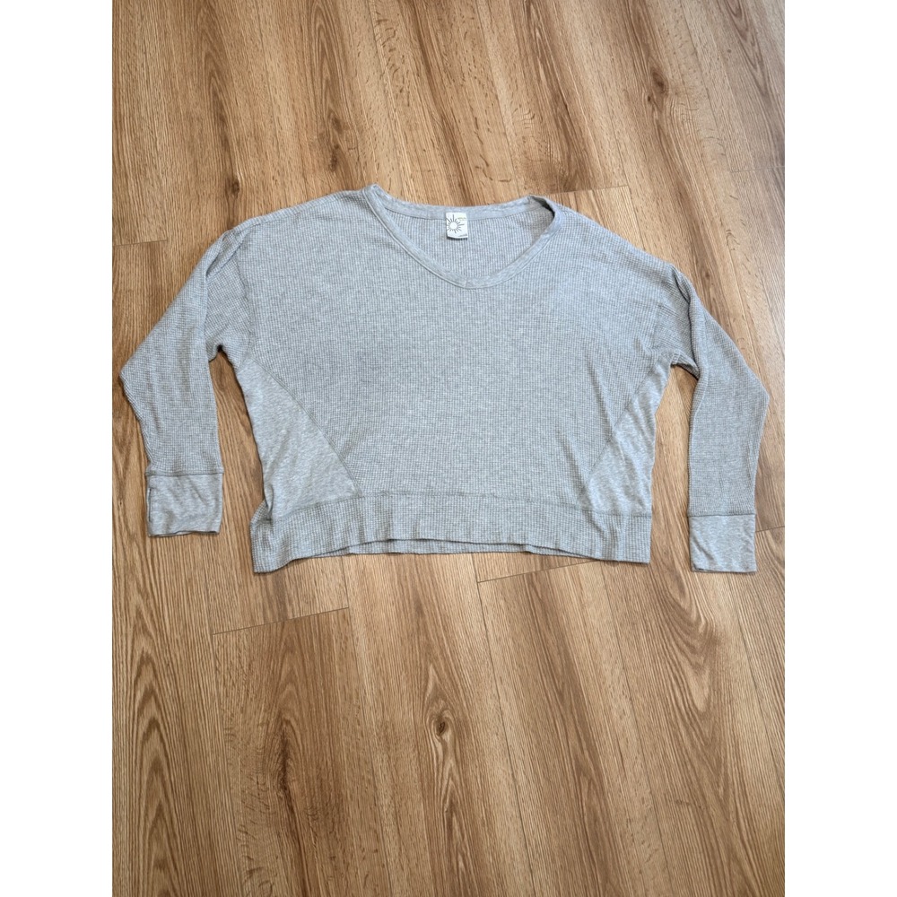 OFFLINE by Aerie Waffle Knit Top Gray V-Neck Oversized Long Sleeve Shirt Large